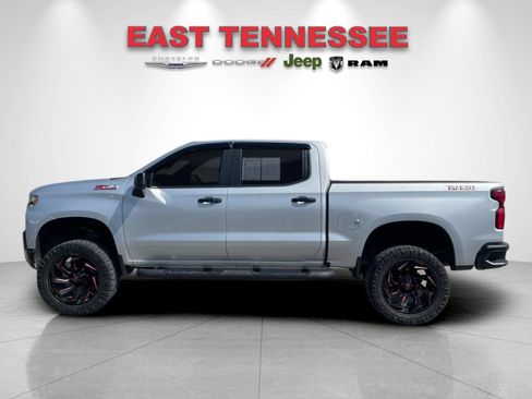 Used 2022 Chevrolet Silverado 1500 LT Trail Boss w/ Convenience Package II AWD/4WD image 6