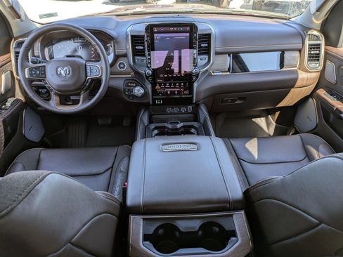 Used 2025 RAM 1500 Limited image 15