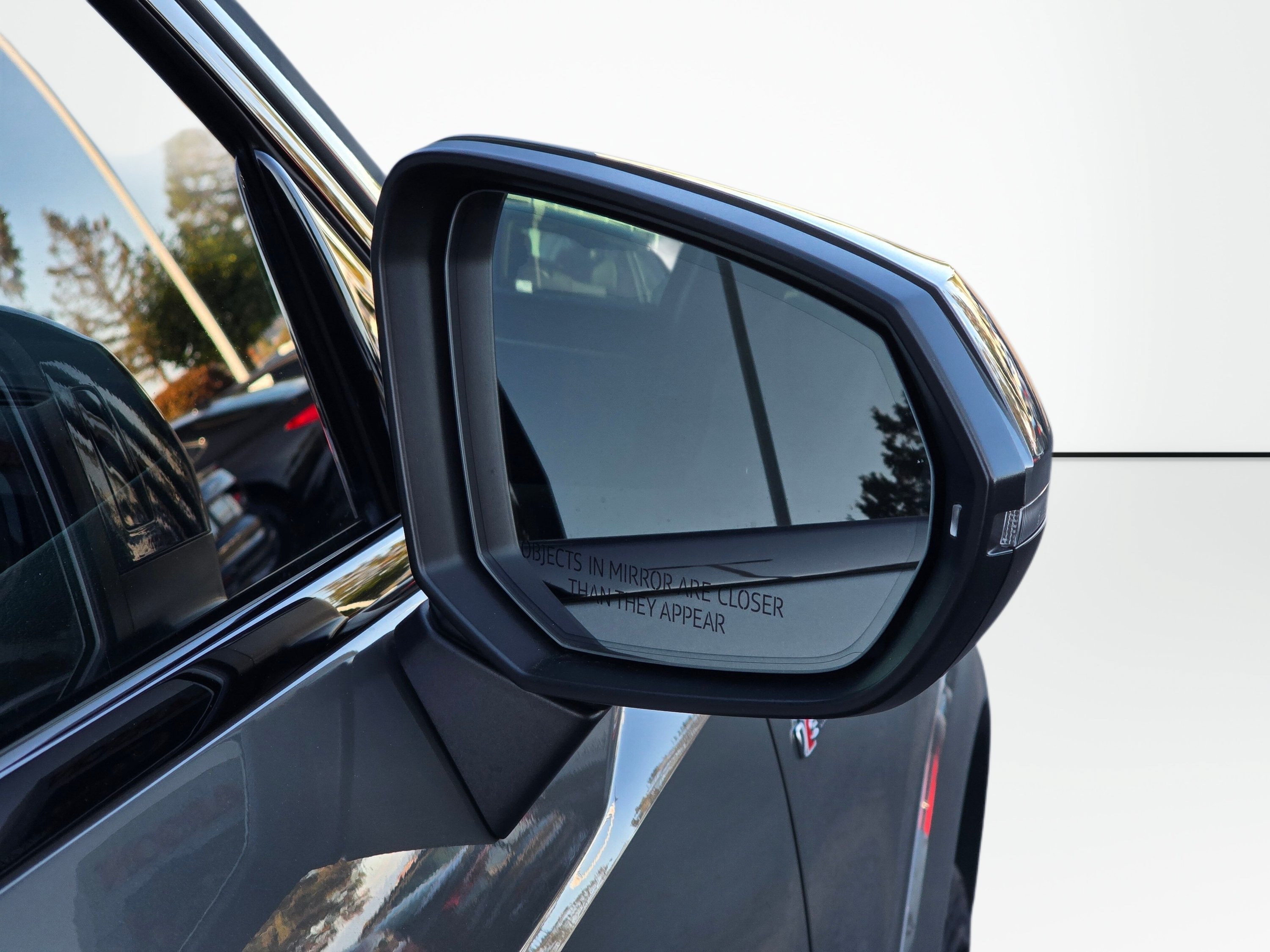 Used 2024 Audi Q3 2.0T Premium Plus w/ Premium Plus Package AWD/4WD image 30
