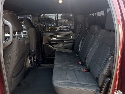 Used 2020 RAM 1500 Big Horn AWD/4WD image 10