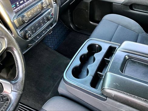 Used 2017 Chevrolet Silverado 2500 LT image 17