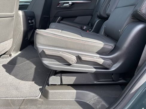 Used 2026 Chevrolet Tahoe RST w/ Comfort Package image 37