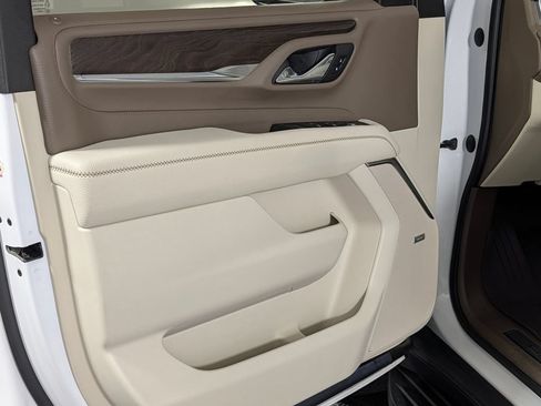 Used 2023 GMC Yukon XL Denali w/ Max Trailering Package AWD/4WD image 25