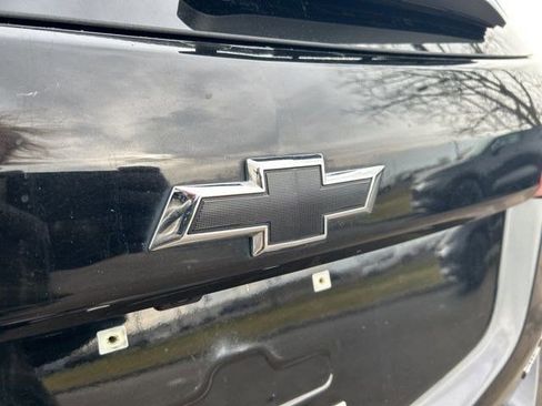 Used 2020 Chevrolet Equinox LT image 48