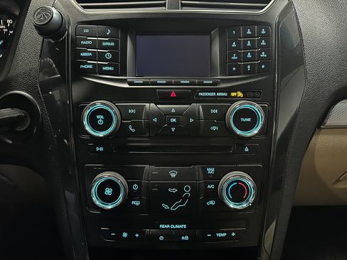 Used 2017 Ford Explorer 4WD image 27