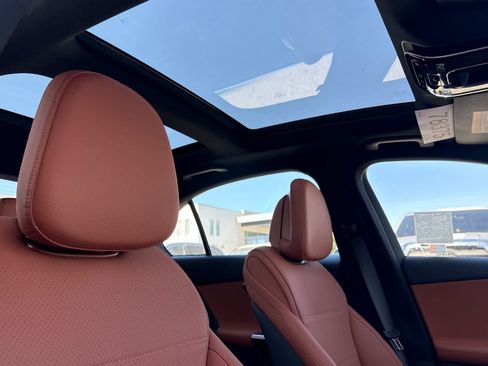 New 2026 Mercedes-Benz C 300 4MATIC Sedan image 15