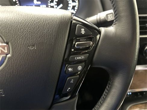 Used 2022 Nissan Armada SL w/ Captain's Chairs Package image 43