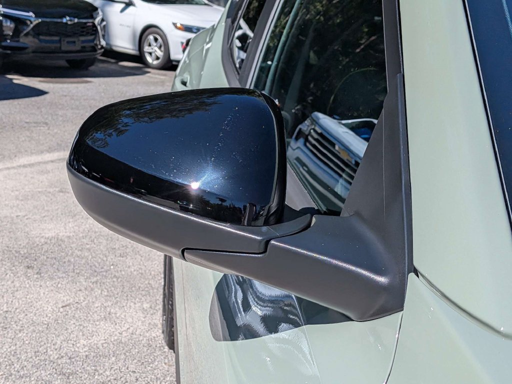 New 2026 Chevrolet Trax ACTIV w/ Driver Confidence Package FWD image 13