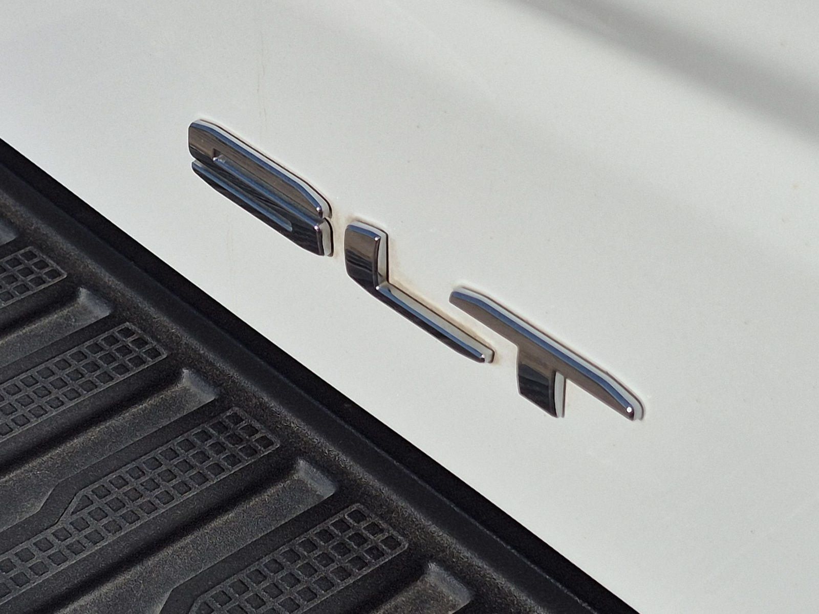 Used 2021 GMC Sierra 1500 SLT RWD image 33