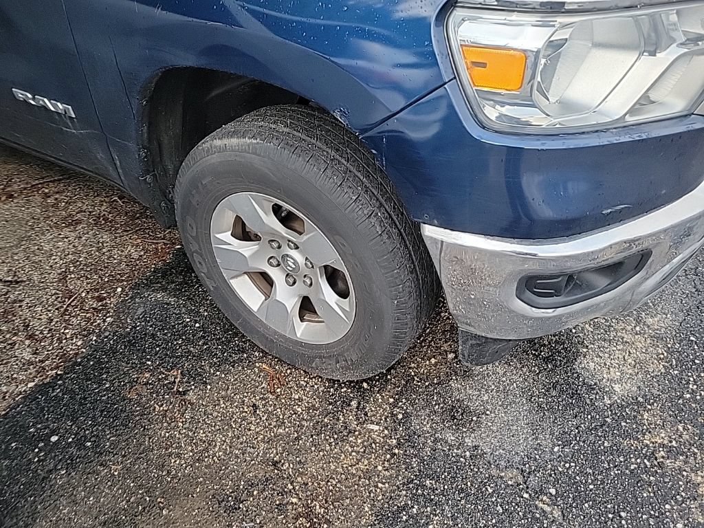 Used 2022 RAM 1500 Big Horn AWD/4WD image 5
