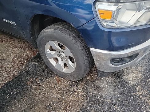 Used 2022 RAM 1500 Big Horn AWD/4WD image 5