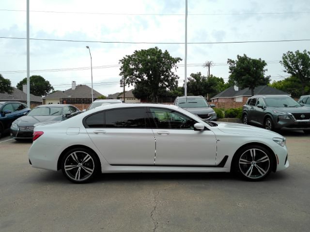 Used 2019 BMW 750i w/ Executive Package RWD image 5