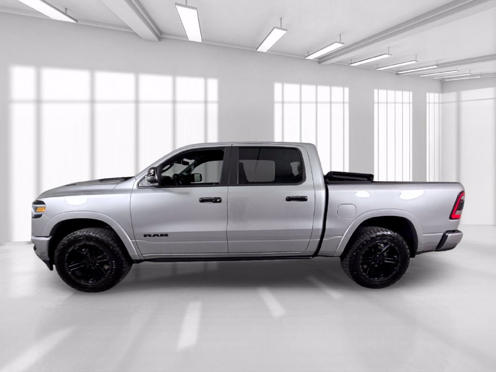 Used 2024 RAM 1500 Limited AWD/4WD image 4