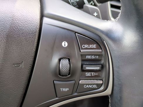 Used 2015 Acura RLX w/ Technology Package image 25