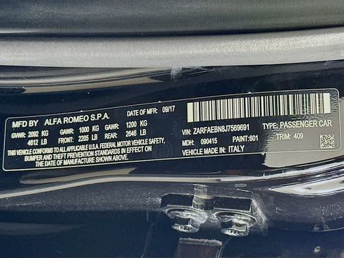 Used 2018 Alfa Romeo Giulia image 23