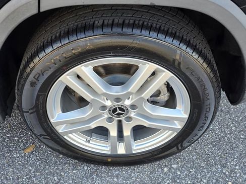Used 2023 Mercedes-Benz GLA 250 image 38