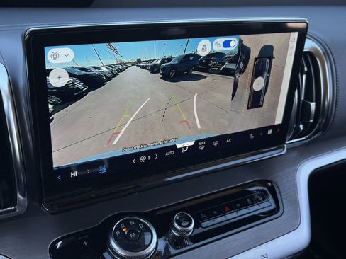 New 2026 Ford Expedition Max Platinum w/ Driver's Package image 19