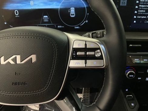 Used 2025 Kia Telluride SX X-Line AWD/4WD image 13
