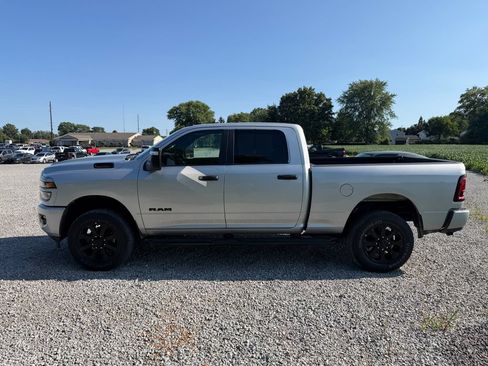 Used 2026 RAM 2500 Big Horn AWD/4WD image 4