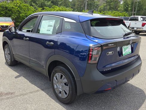 New 2026 Nissan Kicks S FWD image 8