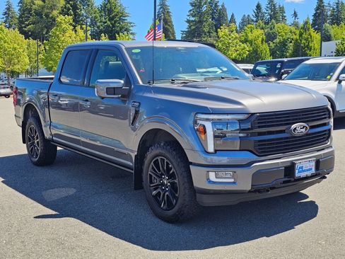 Used 2025 Ford F150 Platinum AWD/4WD image 3