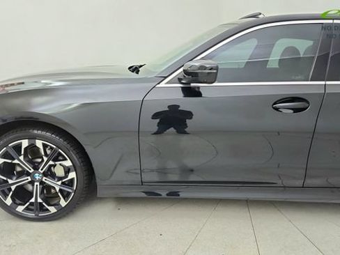 Used 2025 BMW 330i xDrive Sedan AWD/4WD image 9
