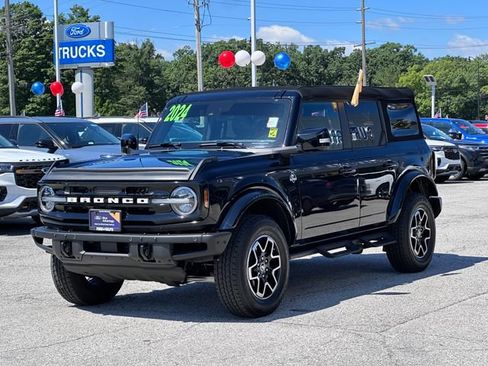 Certified 2024 Ford Bronco Outer Banks AWD/4WD image 3