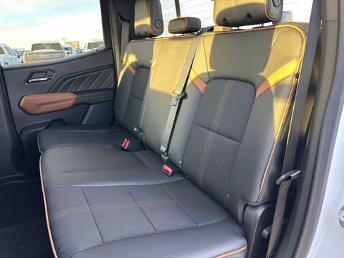 New 2026 GMC Canyon AT4 image 17