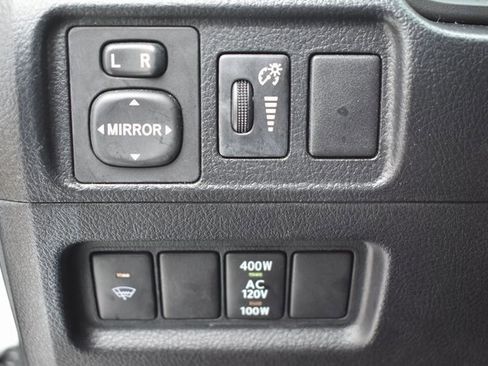 Used 2019 Toyota 4Runner SR5 Premium image 16