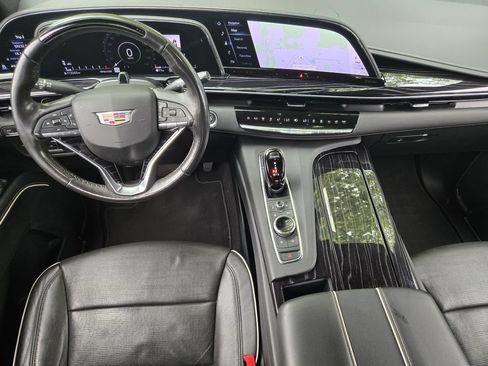 Used 2023 Cadillac Escalade ESV Sport w/ Touring Package AWD/4WD image 15