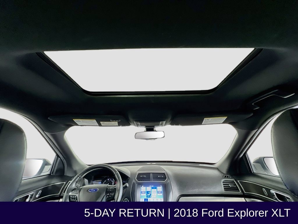 Certified 2018 Ford Explorer XLT w/ Equipment Group 202A AWD/4WD image 44