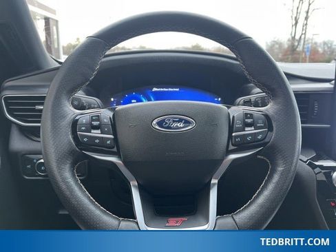 Used 2022 Ford Explorer ST w/ Equipment Group 401A image 27