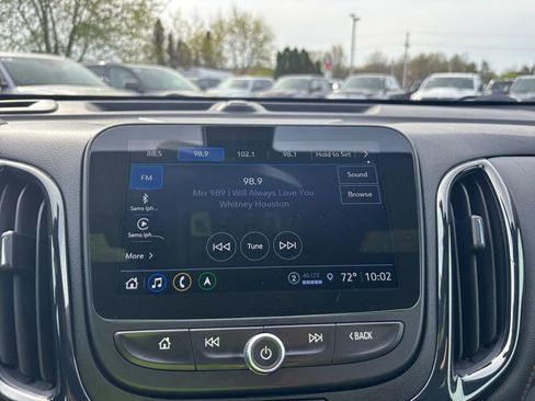 Used 2022 Chevrolet Equinox RS w/ RS Leather Package FWD image 17