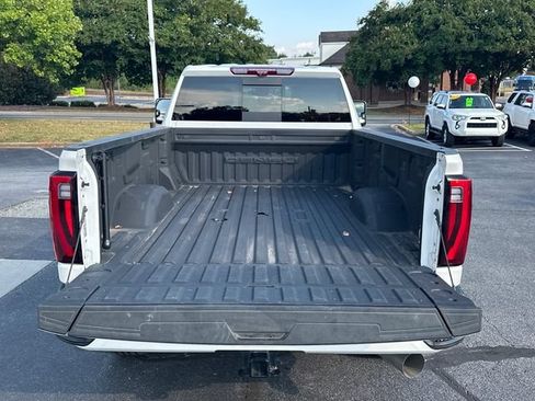 Used 2024 GMC Sierra 2500 Denali w/ Denali Reserve Package AWD/4WD image 6