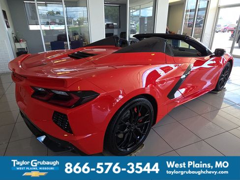 New 2027 Chevrolet Corvette Stingray Convertible w/ Z51 Performance Package RWD image 7
