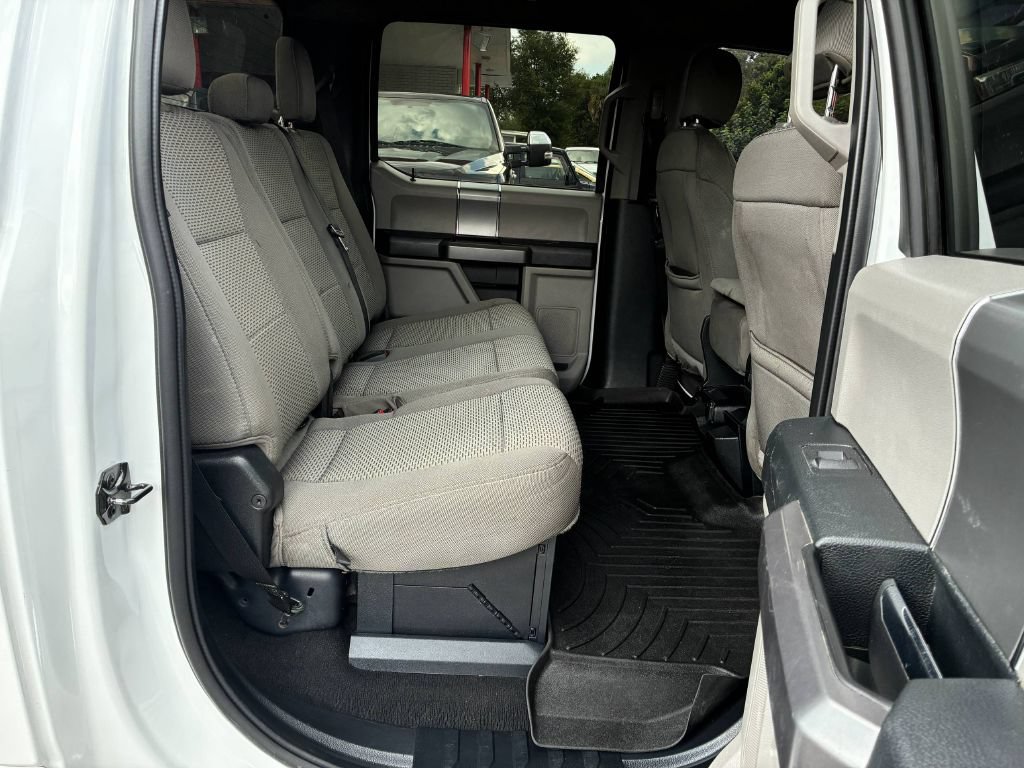 Used 2020 Ford F350 XLT w/ XLT Premium Package AWD/4WD image 14