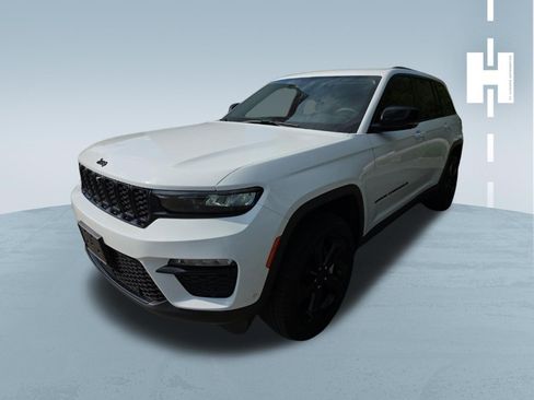 Used 2023 Jeep Grand Cherokee Limited w/ Luxury Tech Group II RWD image 1