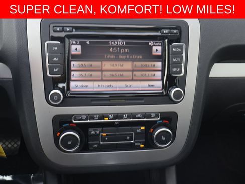 Used 2012 Volkswagen Eos Komfort FWD image 16