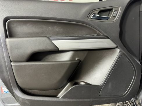 Used 2022 Chevrolet Colorado ZR2 image 38