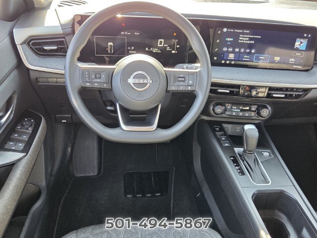 Used 2026 Nissan Kicks SV w/ SV Premium Package FWD image 11