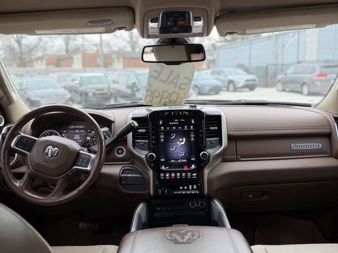 Used 2019 RAM 3500 Laramie image 12