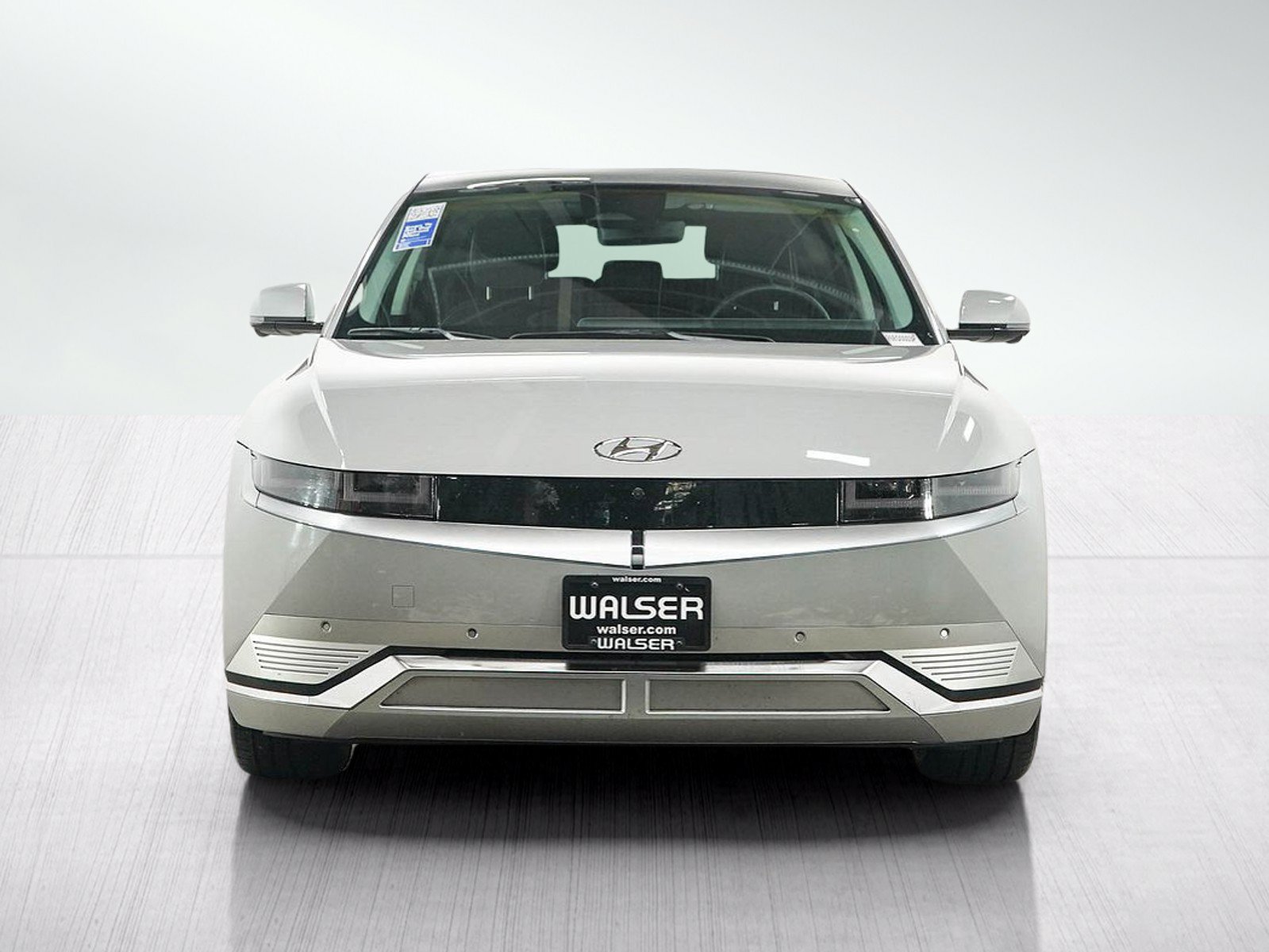 Certified 2024 Hyundai Ioniq 5 Limited AWD/4WD image 8