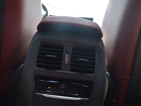 Used 2023 BMW i4 eDrive35 RWD image 33