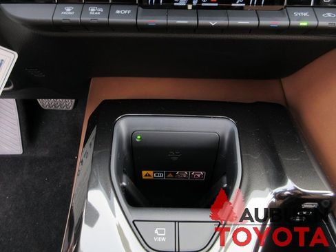 New 2025 Toyota Crown Signia image 17