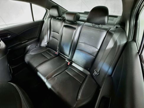 Used 2017 Honda Accord EX-L image 21