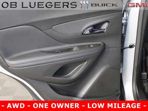 Certified 2021 Buick Encore Preferred w/ Safety Package II image 11