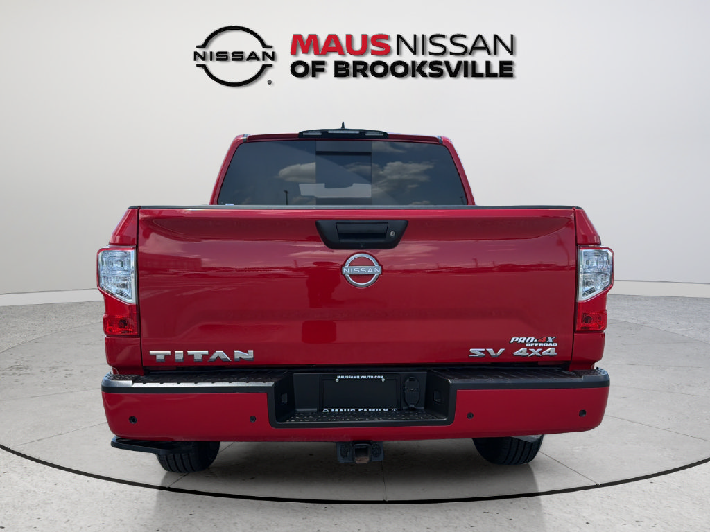 Certified 2024 Nissan Titan SV w/ Accessory Utility Package AWD/4WD image 10