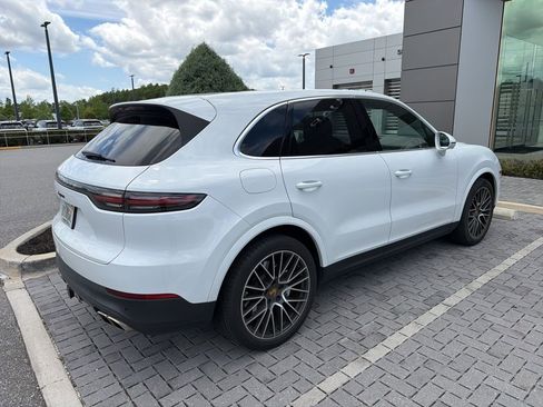 Used 2019 Porsche Cayenne AWD/4WD image 7