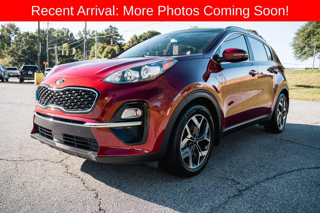 Used 2022 Kia Sportage EX w/ EX Technology Package FWD image 3