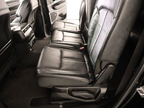 Used 2022 Jeep Wagoneer Series III w/ Premium Group I image 13